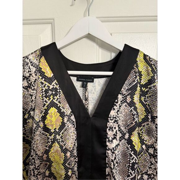 Universal Standard Cap Sleeve Snake Print w/ Yellow Neon Accent Kaftan Midi Dres - Picture 4 of 8